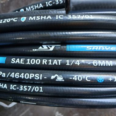 Ống thủy lực 1 lớp bố thép Sanyeflex 1SN