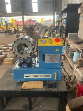 Máy ép ống DX 69
