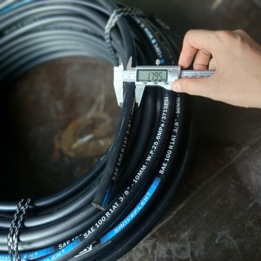 Ống thủy lực 1 lớp bố thép Sanyeflex 1SN