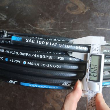 Ống thủy lực 1 lớp bố thép Sanyeflex 1SN