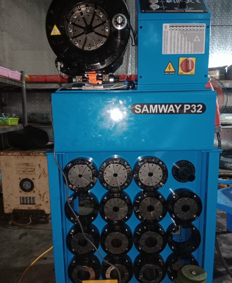 Giao combo máy bấm ống thuỷ lực về Tây Ninh