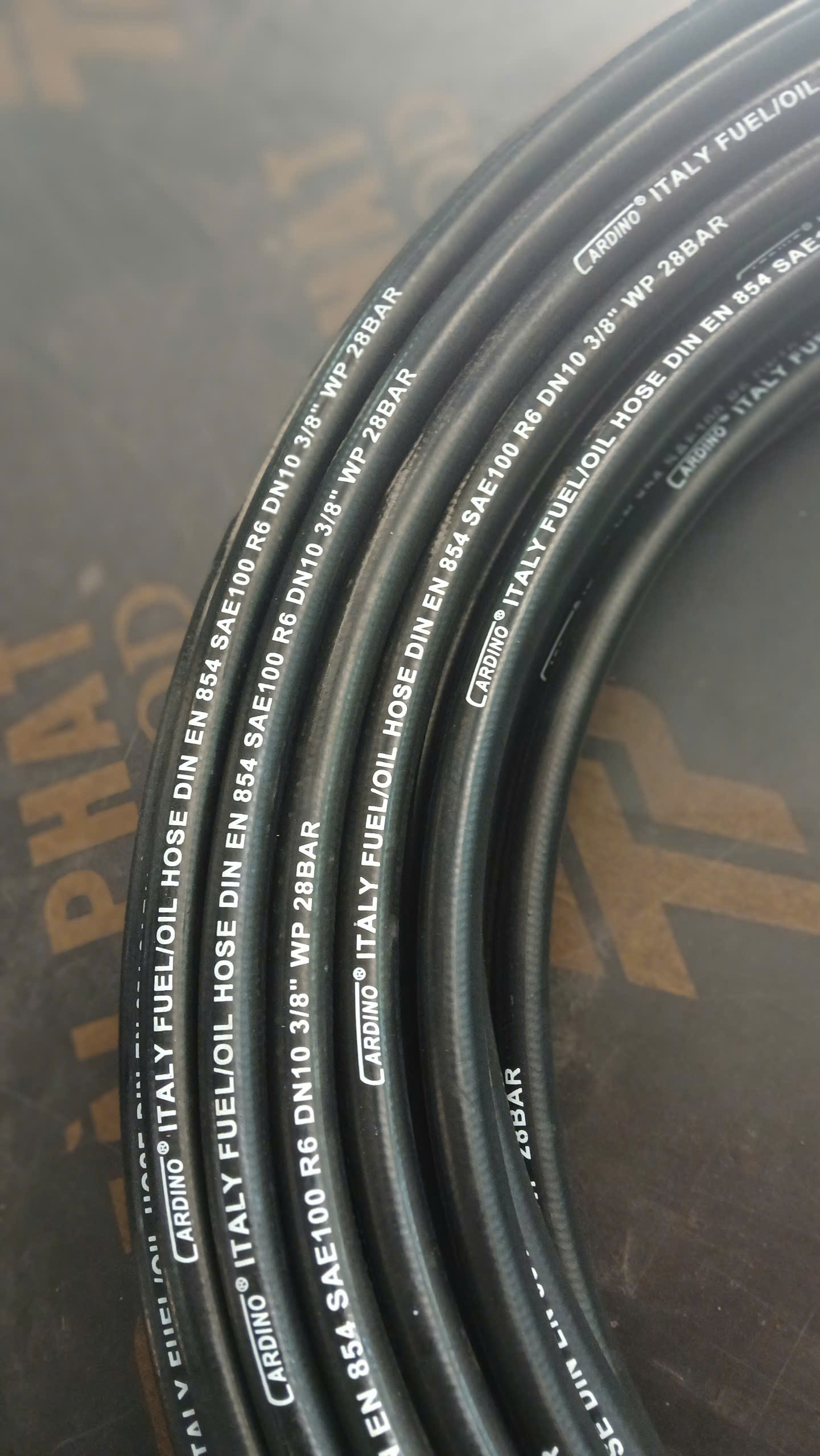 Ống Bố Vải SAE 100R6