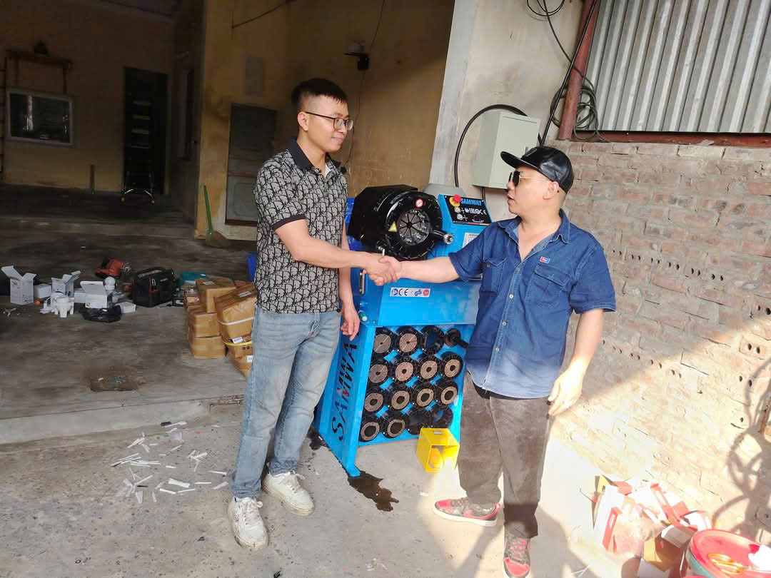 Giao Máy Bấm Ống Thuỷ Lực Về Ninh Bình